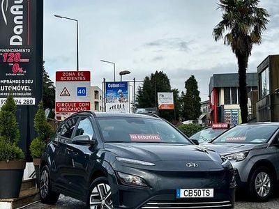 Cinza Usado 2022 Hyundai Kauai SUV | € 18.495 (Preço justo)