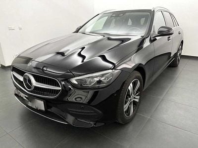 Usado 2022 Mercedes C300e Avantgarde Sedan | € 33.900 (Preço justo)