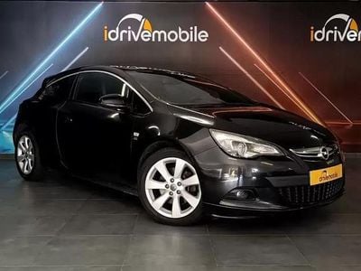 Preto Usado 2015 Opel Astra GTC S Citadino | € 10.900