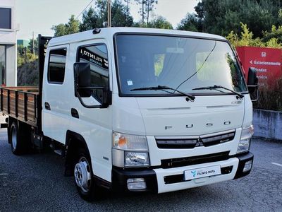 Usado Mitsubishi Canter 150 HP (110 kW) 2021 Branco Sedan