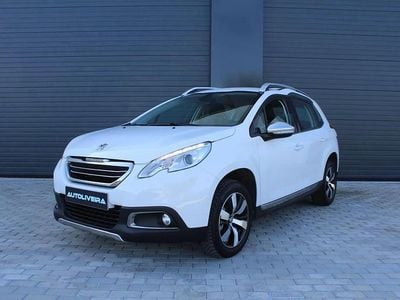 Branco Usado 2015 Peugeot 2008 Allure SUV | € 10.500 (Preço elevado)