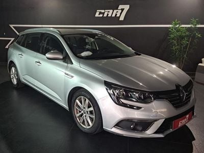 Usado Renault Mégane IV Zen 110 HP (80 kW) 2018 Cinza prata Carrinha