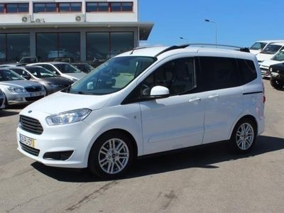 usado Ford Tourneo Courier 1.5