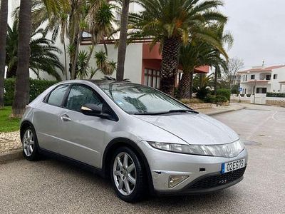 Usado 2007 Honda Civic Sedan | € 3.900 (Bom preço)