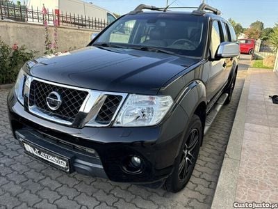 Preto Usado 2012 Nissan Navara Pickup | € 29.900