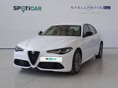 Branco Usado 2024 Alfa Romeo Giulia Sprint Sedan | € 44.900