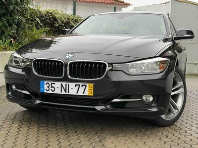 Preto Usado 2012 BMW 328 Sport Line Sedan | € 18.900