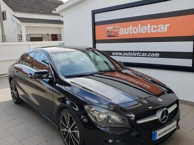 Usado Mercedes CLA180 109 HP (80 kW) 2014 Preto Sedan