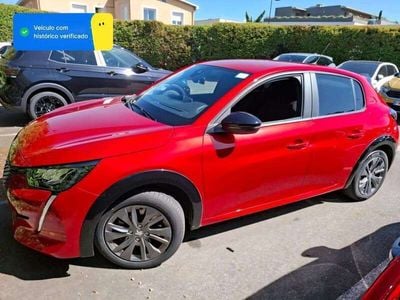 Peugeot e-208