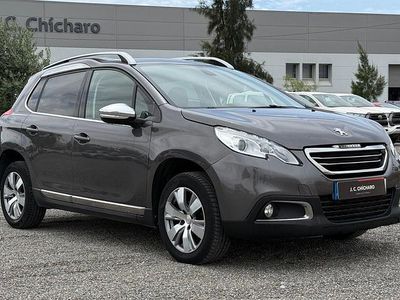 Cinza Usado 2016 Peugeot 2008 Allure SUV | € 12.850 (Caro)