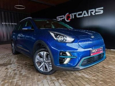 Usado Kia e-Niro 149 kW (203 HP) 2021 Azul SUV