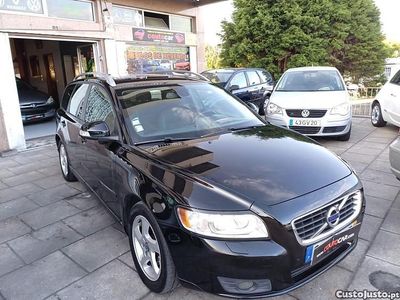 Preto Usado 2011 Volvo V50 Carrinha | € 4.699 (Bom preço)