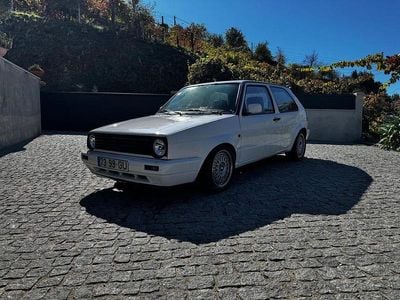 Usado 1988 VW Golf II Citadino | € 3.000