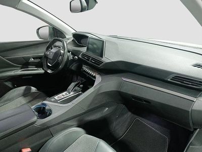 Branco Usado 2019 Peugeot 3008 Allure SUV | € 16.499 (Bom preço)