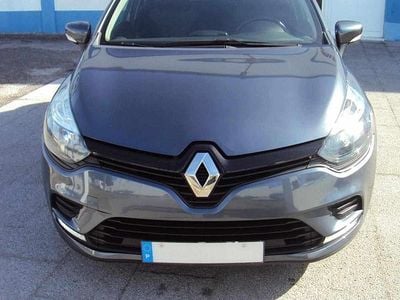 Cinzento Usado 2019 Renault Clio IV | € 12.250 (Preço justo)
