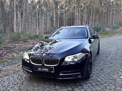 Usado BMW 520 Luxury Line 190 HP (139 kW) 2016 Preto Carrinha