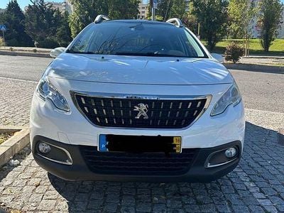 Usado Peugeot 2008 82 HP (60 kW) 2016 Branco SUV