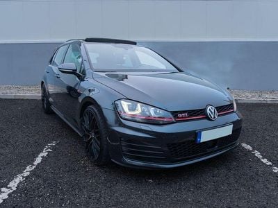 VW Golf VII