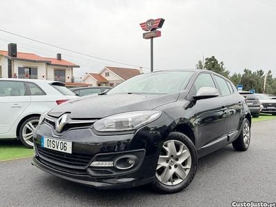 Cinza Usado 2014 Renault Mégane III Dynamique Citadino | € 5.999 (Preço justo)