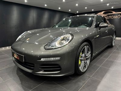 Porsche Panamera S E-Hybrid