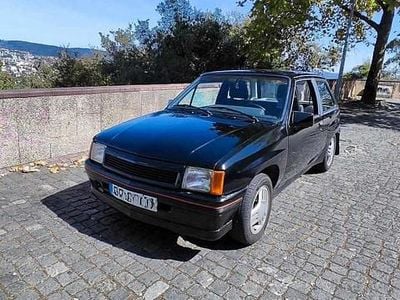 Preto Usado 1988 Opel Corsa Citadino | € 5.000