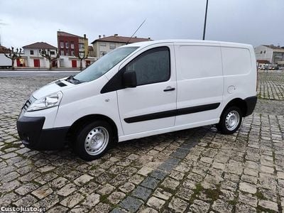 Usado Fiat Scudo 110 HP (80 kW) 2016 Branco Van