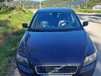 Volvo S40