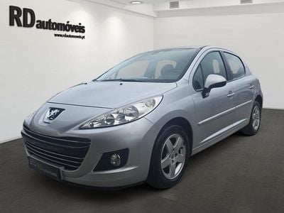 Cinzento Usado 2010 Peugeot 207 | € 7.500 (Caro)