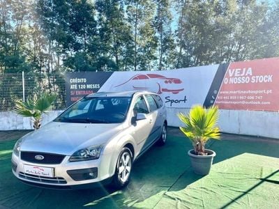 Cinzento Usado 2004 Ford Focus Carrinha | € 5.990