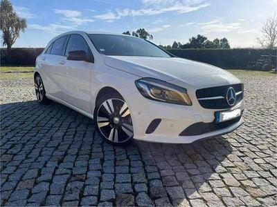 Usado Mercedes A200 136 HP (100 kW) 2015 Branco Citadino