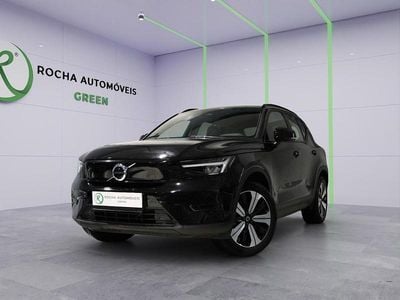 Preto Usado 2022 Volvo XC40 Core SUV | € 32.999 (Preço elevado)