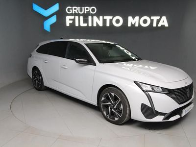 Branco Usado 2024 Peugeot 308 Allure Carrinha | € 24.290 (Preço justo)