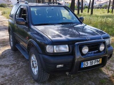 usado Opel Frontera B Sport RS 2.2