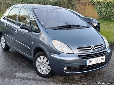 Cinza Usado 2005 Citroën Xsara Picasso Exclusive Monovolume | € 5.500 (Caro)