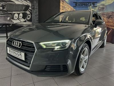 Usado Audi A3 116 HP (85 kW) 2019 Cinza Sedan