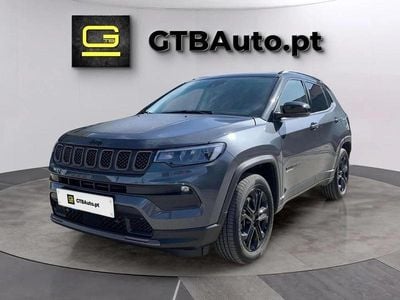 Cinza Usado 2022 Jeep Compass SUV | € 29.999 (Preço justo)