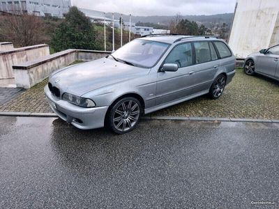 BMW 525