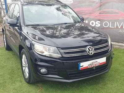 Usado VW Tiguan Trendline 122 HP (89 kW) 2012 Preto SUV