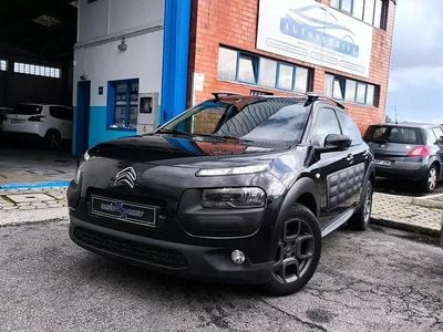 Usado Citroën C4 Shine 100 HP (73 kW) 2014 Preto SUV