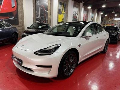 Branco Usado 2020 Tesla Model 3 Standard Range Sedan | € 24.990 (Preço justo)