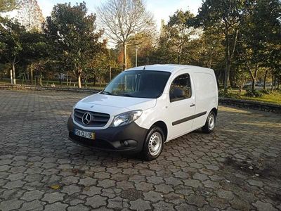 Mercedes Citan 109