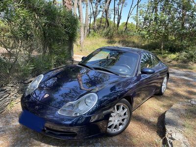 Porsche 911 Carrera 4