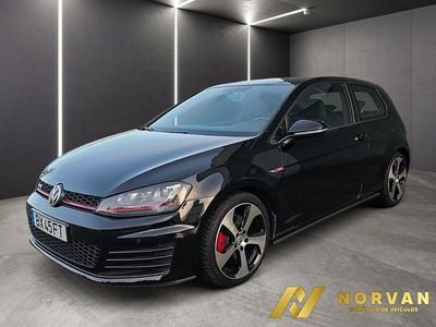 Usado VW Golf VII GTI 220 HP (161 kW) 2015 Preto