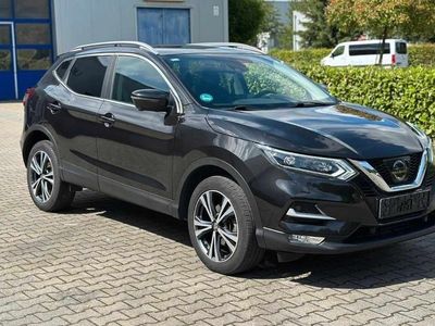 Preto Usado 2017 Nissan Qashqai N-Connecta SUV | € 19.490 (Preço elevado)