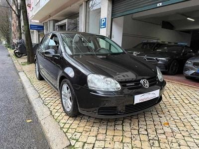 Usado VW Golf VI Trendline 105 HP (77 kW) 2008 Preto Citadino