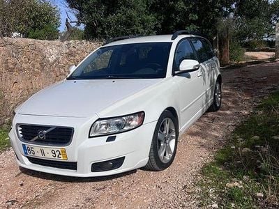 Volvo V50