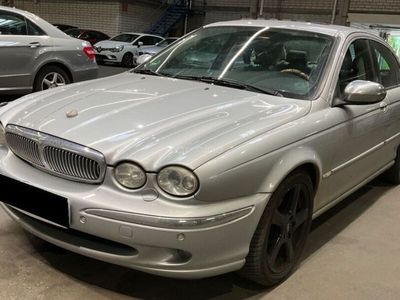 Jaguar X-type