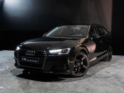 Usado Audi A4 S-Line 150 HP (110 kW) 2019 Preto Carrinha