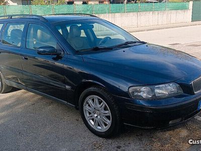 usado Volvo V70 44