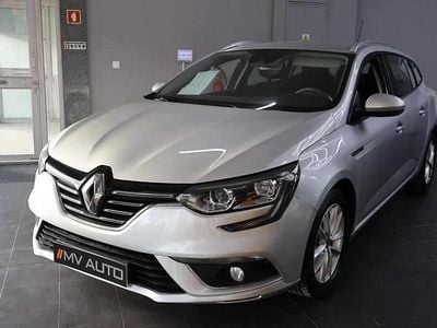 Cinzento Usado 2019 Renault Mégane GrandTour Carrinha | € 11.750 (Preço justo)